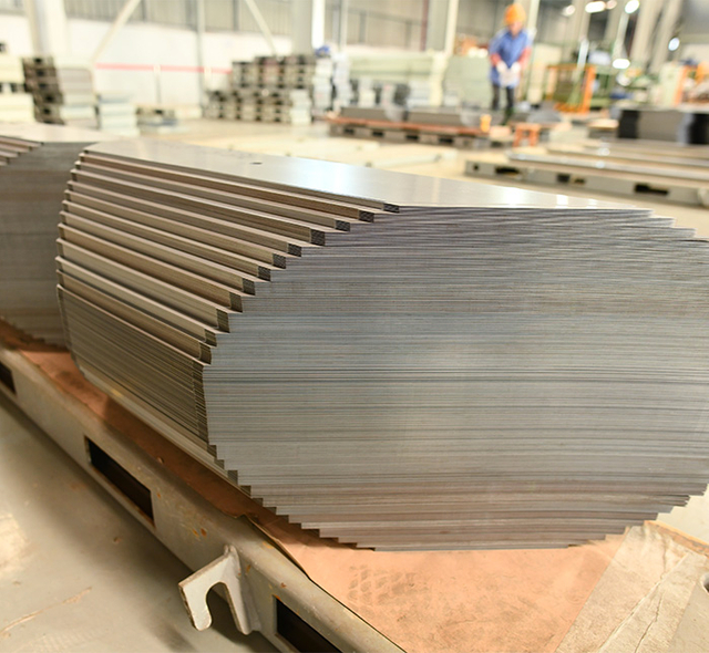 Transformer core loading and logistics crane