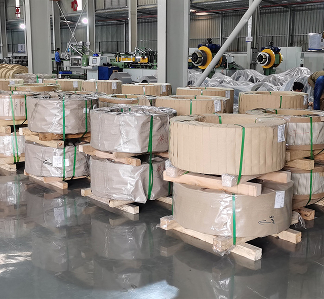 Transformer production high-speed shearing line